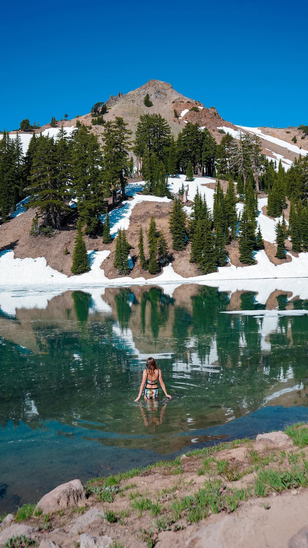 Discover the diverse beauty and activities of Lassen Volcanic National Park! 🌋